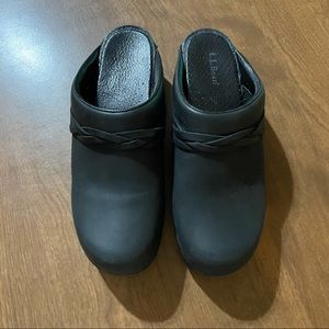 L.L. Bean clogs